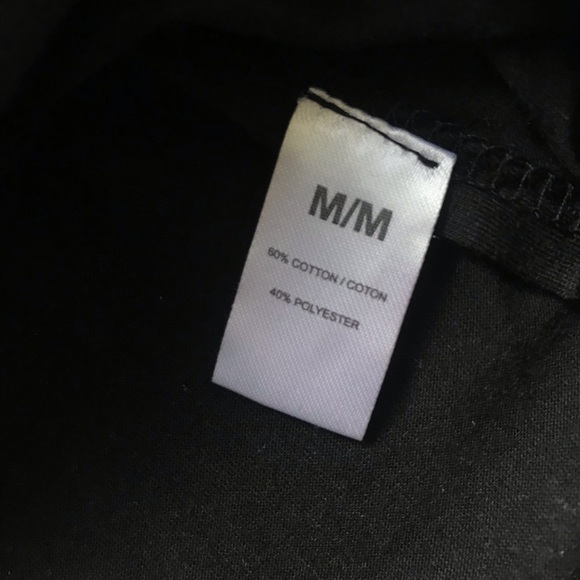 NEW tank top 😱 - Picture 2 of 3